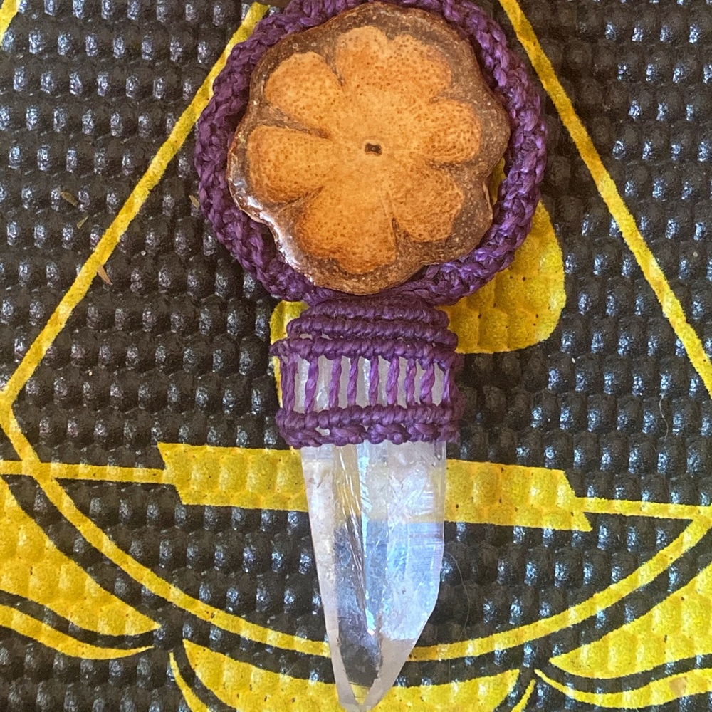 Amethyst Ayahuasca Quartz necklace